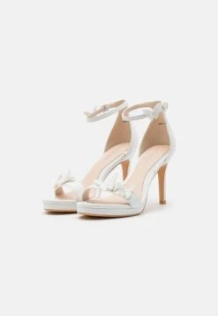 Buffalo MARY - High Heel Sandalette - White -Buffalo Verkaufsgeschäft 0a5fd8be814d44f0ad3a1b904540b00e