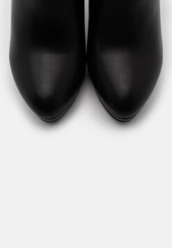 Buffalo MELINDA - High Heel Stiefelette - Black 11 Buffalo MELINDA - High Heel Stiefelette - Black -Buffalo Verkaufsgeschäft 0e2a6fb8421942c19a7b4b424dfde595