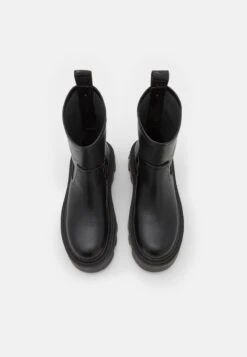 Buffalo FLORA SOCKBOOT - Plateaustiefelette - Black -Buffalo Verkaufsgeschäft 20fa6c4c4bda4690b4465e02f08c4fa9