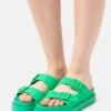 Buffalo EVE SOL - Pantolette Flach - Green