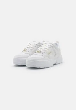 Buffalo VEGAN RSE V2 LOW - Sneaker Low - White 10 Buffalo VEGAN RSE V2 LOW - Sneaker Low - White -Buffalo Verkaufsgeschäft 3098eea9c35f4bc99e651016d7cb37d9