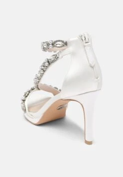 Buffalo ANNA - Riemensandalette - Ivory 11 Buffalo ANNA - Riemensandalette - Ivory -Buffalo Verkaufsgeschäft 5030876e8b694516acffa370a9b0418e