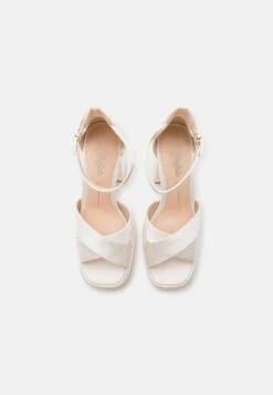 Buffalo BONNY CROSS - High Heel Sandalette - Ivory -Buffalo Verkaufsgeschäft 529eb2cf633d4ec7ab637f12a6dcfb0a