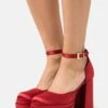 Buffalo MAY DORSAY - Plateaupumps - Red