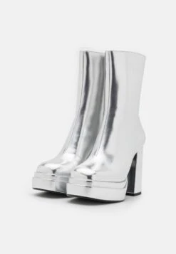 Buffalo MAY ZIP BOOT MID - High Heel Stiefelette - Silver 8 Buffalo MAY ZIP BOOT MID - High Heel Stiefelette - Silver -Buffalo Verkaufsgeschäft 68f13b514d4e4d6d80f5f7aa2e589251