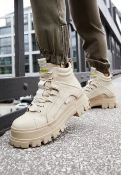 Buffalo VEGAN ASPHA MID - Plateaustiefelette - Beige 8 Buffalo VEGAN ASPHA MID - Plateaustiefelette - Beige -Buffalo Verkaufsgeschäft 89d93d9c19554fa29365a8bb06fe1446