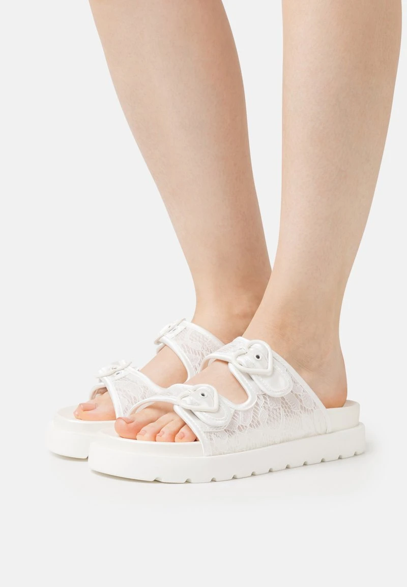 Buffalo ELLY - Pantolette Flach - White 1 Buffalo ELLY - Pantolette Flach - White