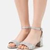 Buffalo RAINELLE - Riemensandalette - Silver