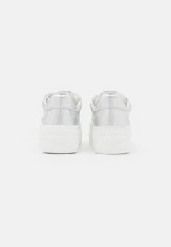 Buffalo PAIRED - Sneaker Low - Silver 9 Buffalo PAIRED - Sneaker Low - Silver -Buffalo Verkaufsgeschäft d9ca56a22632479496523bd75a86d773