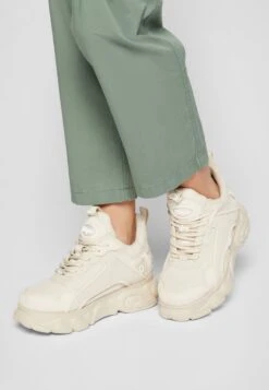 Buffalo VEGAN CHAI - Sneaker Low - Cream -Buffalo Verkaufsgeschäft da19a7b652e941a8869c17b82802c5b7