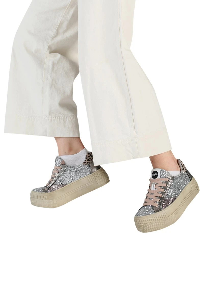 Buffalo PAIRED LO - Sneaker Low - Silver 1 Buffalo PAIRED LO - Sneaker Low - Silver